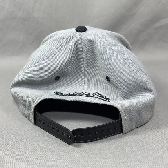 Mitchell & Ness Brooklyn Nets NBA Snapback Hat Gray Adjustable Basketball Mens - Picture 16 of 16